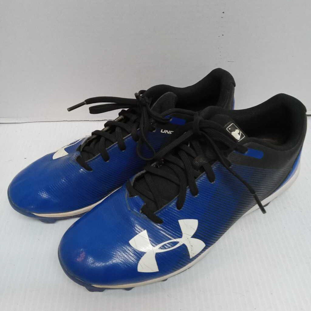Under Armour Baseball Cleats - Size 9
