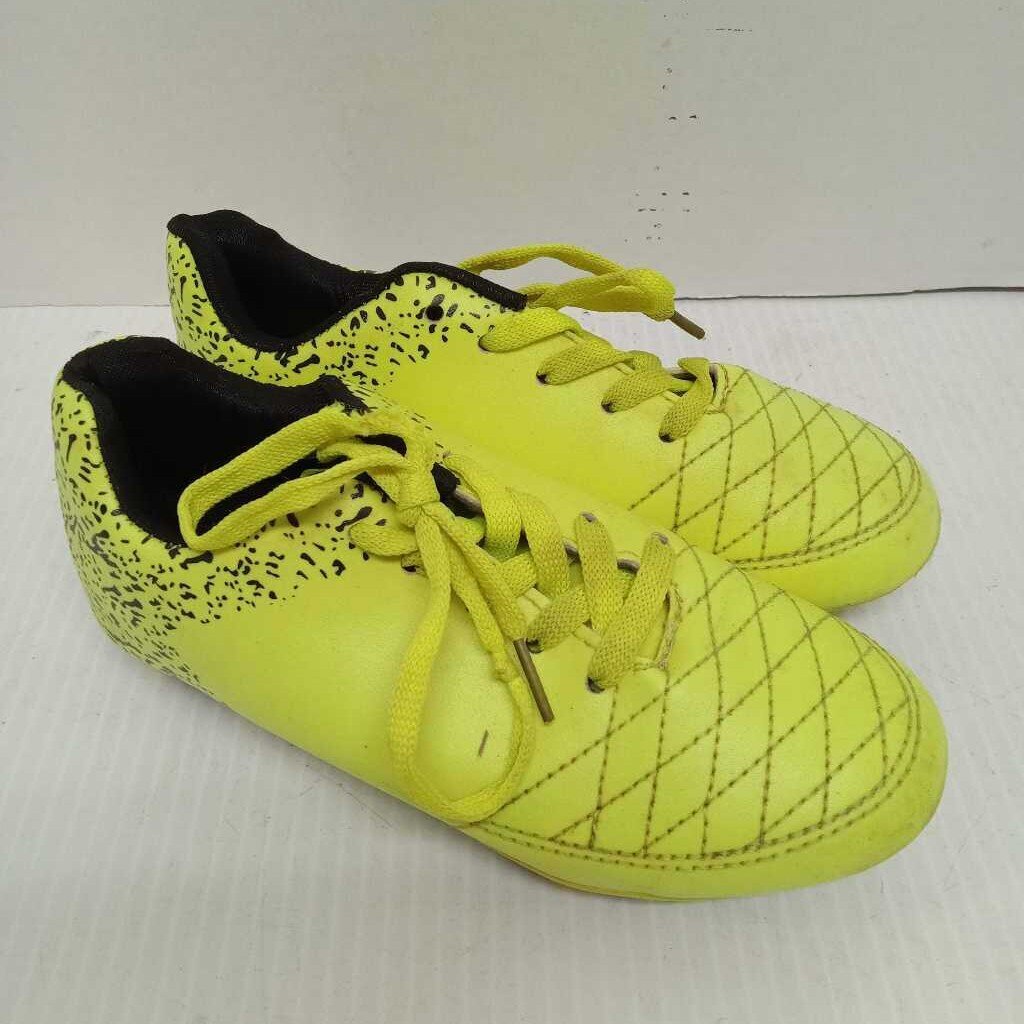 Unbranded Youth Soccer Cleats - Size Youth 12