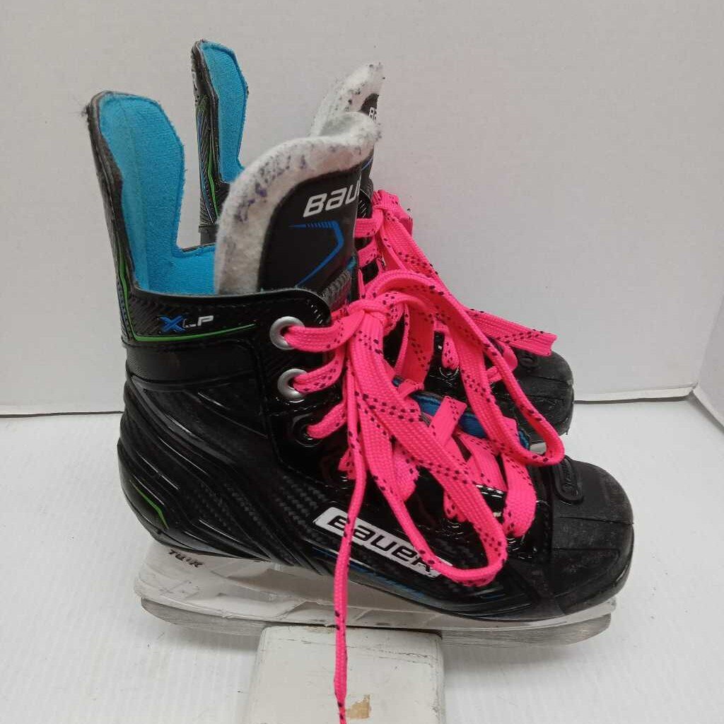 Bauer XLP Hockey Skates - Size Youth 12.5