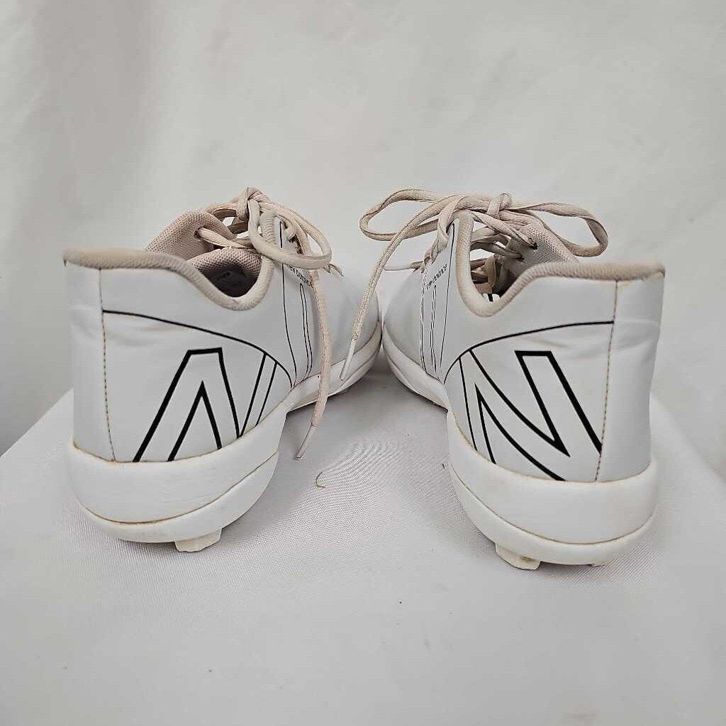 New Balance 4040v6 Youth Baseball Softball Cleats - Size 4