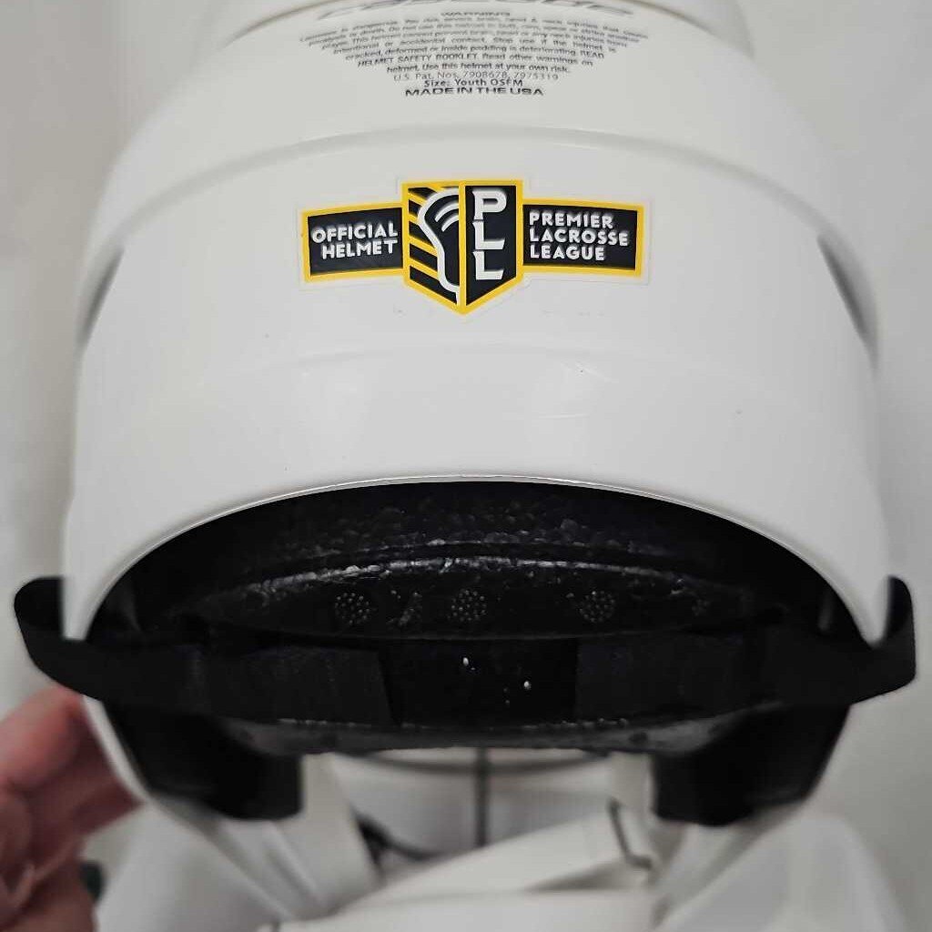 Cascade CS-R Youth Lacrosse Helmet