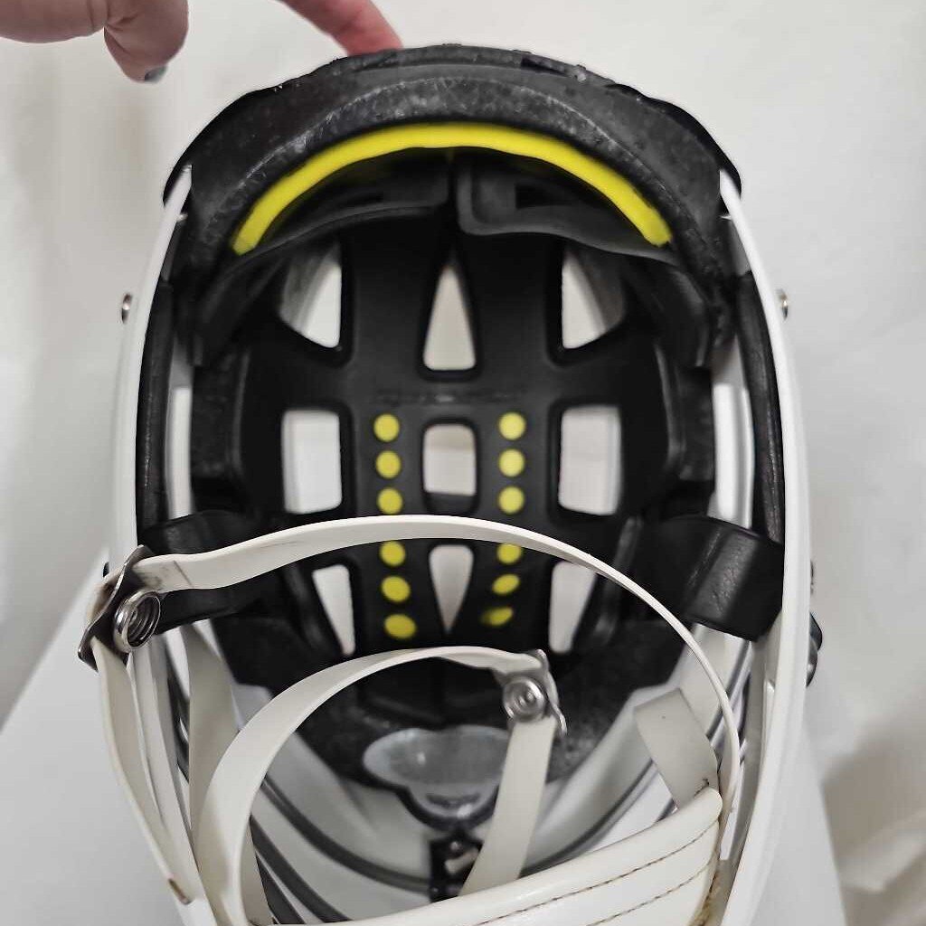 Cascade CS-R Youth Lacrosse Helmet