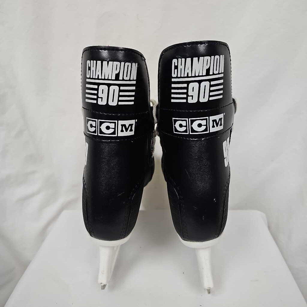 CCM Champion 90 Junior Hockey Skates - size 3