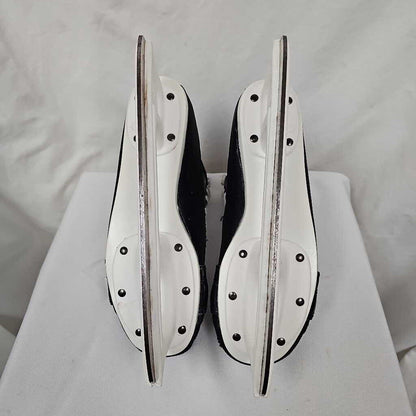 CCM Champion 90 Junior Hockey Skates - size 3