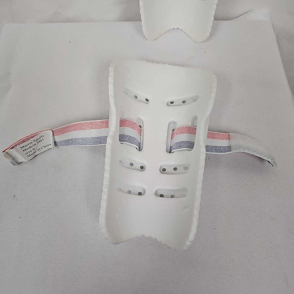 Martin Sports Soccer Shin Guards - Size Small