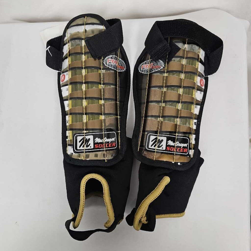 MacGregor Pro Mesh Soccer Shin Guards - Size Small-Med