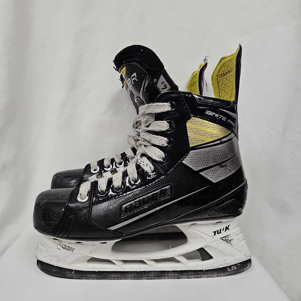Bauer Supreme Ignite Pro Junior Hockey Skates - Size 4.5