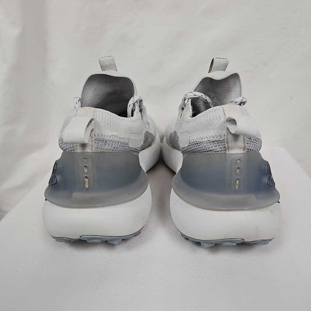 Under Armour Phantom Spikeless Mens Golf Shoes - Size 8