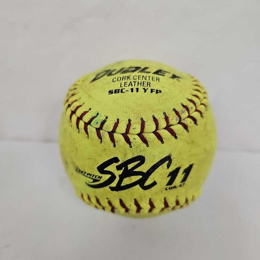 Dudley SBC Fastpitch Softball - 11"