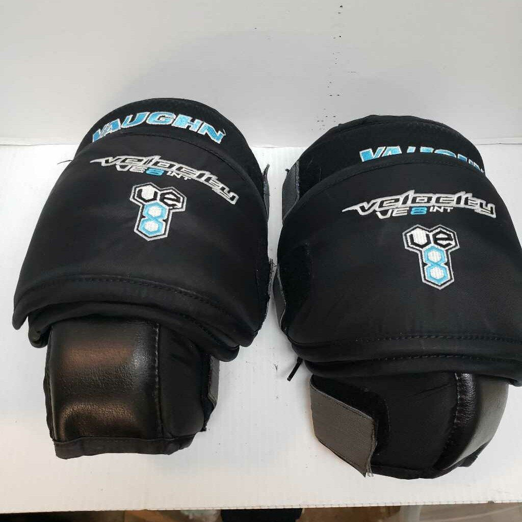 Vaughn Velocity VE8 INT Hockey Goalie Knee Pads