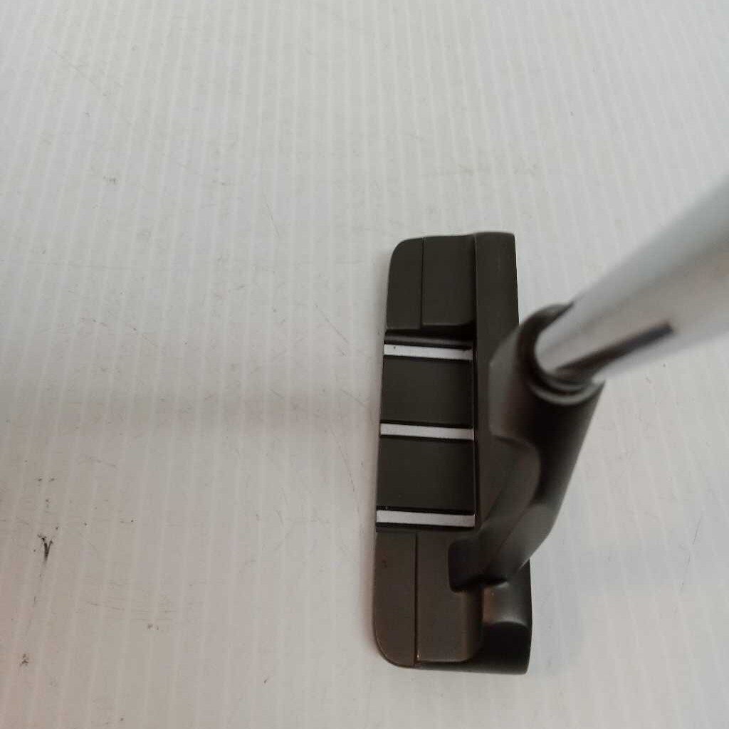 Odyssey Toe Up Putter with Original Super Stroke 1.0 Flatso Grip Mens Left Hand