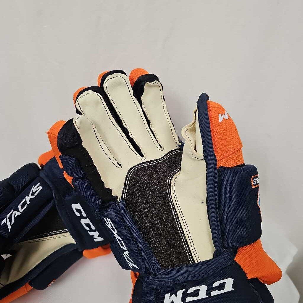 CCM Tacks 65C Islanders Hockey Gloves - Size 13"