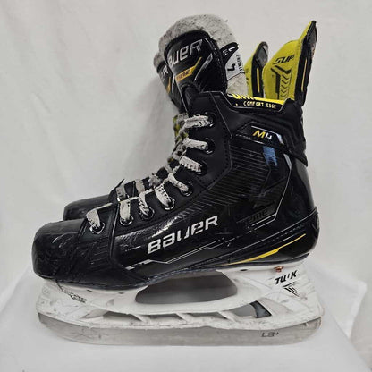 Bauer Supreme M4 Intermediate Hockey Skates | Size 4 | Used