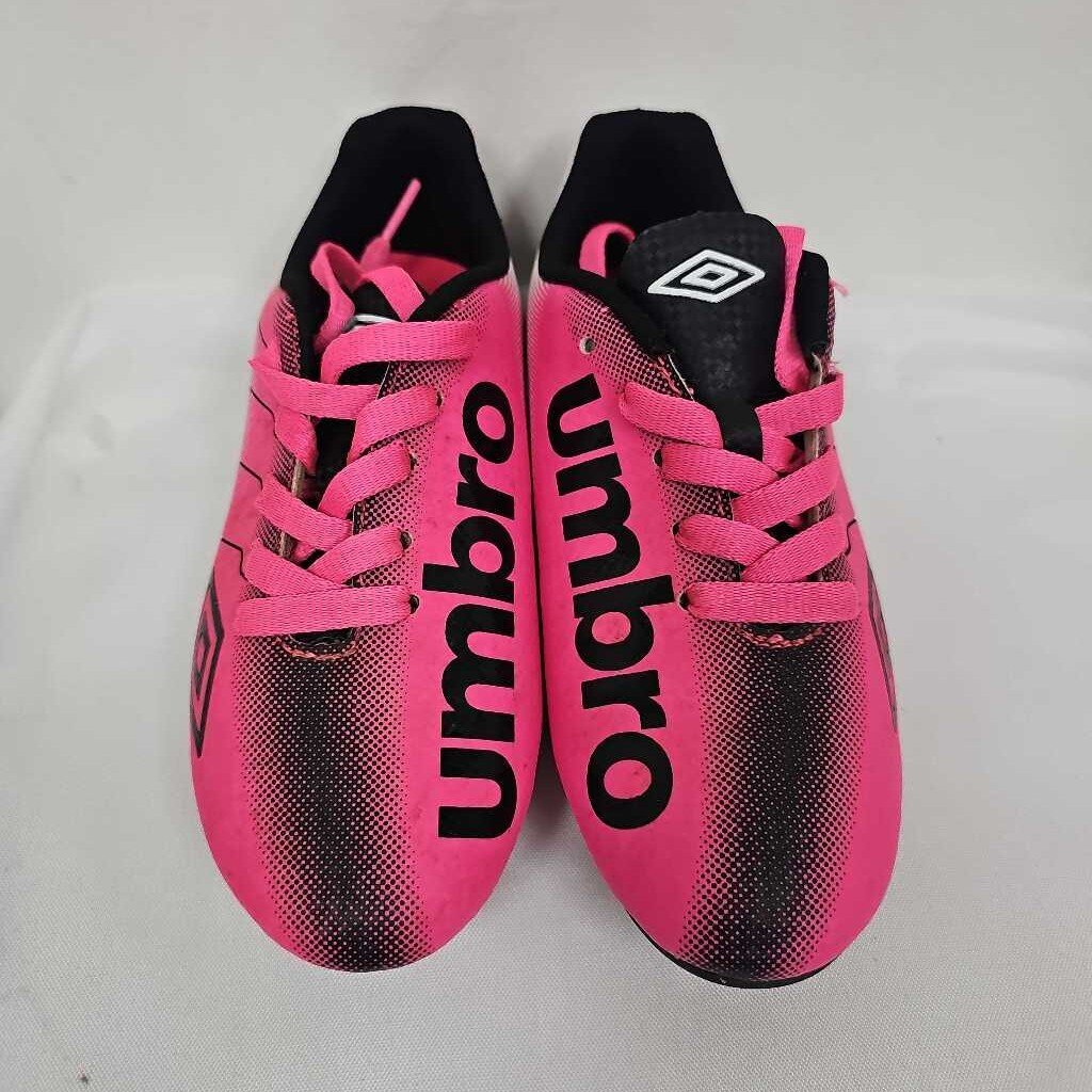 Umbro Arturo Soccer Cleats - Size 1