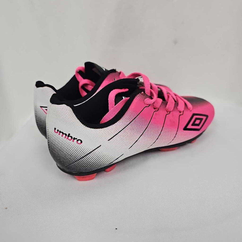Umbro Arturo Soccer Cleats - Size 1