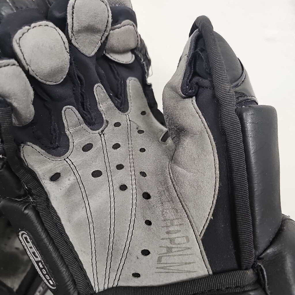 Bauer Vapor XX Senior Hockey Gloves - Size 14"