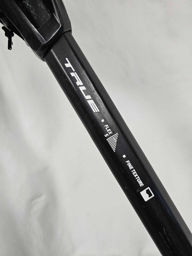 Maverik Havok Mens Lacrosse Head on True Comp 4.0 Defense Shaft