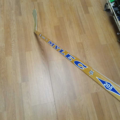 Mylec 205 Street Hockey Stick Mens Right Preowned