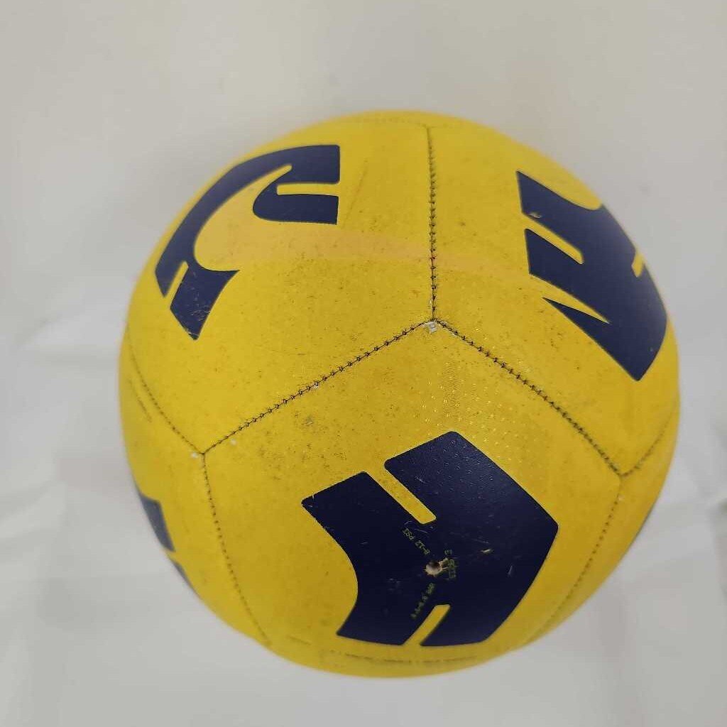 Nike Park Team Soccer Ball - Size 3