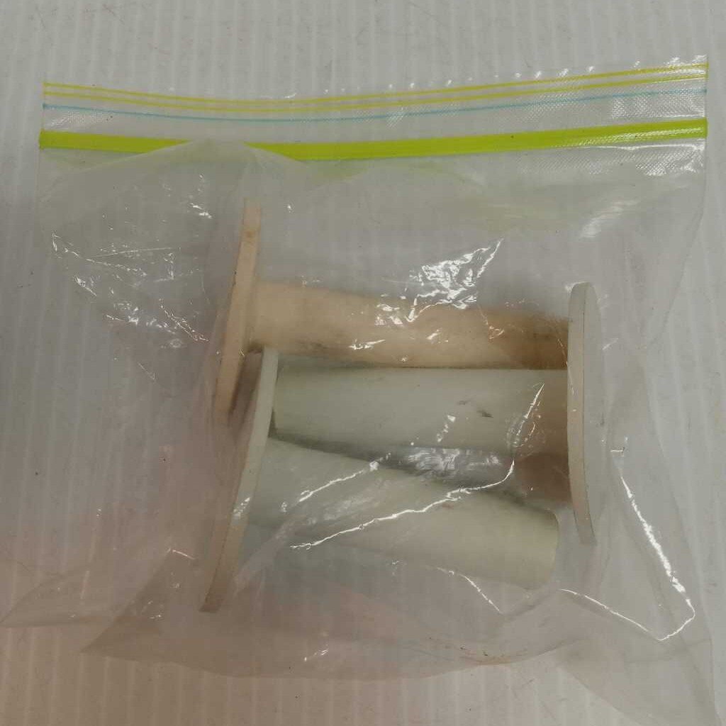 Unbranded Rubber Golf Range Tees 3" 3 Pack Preowned