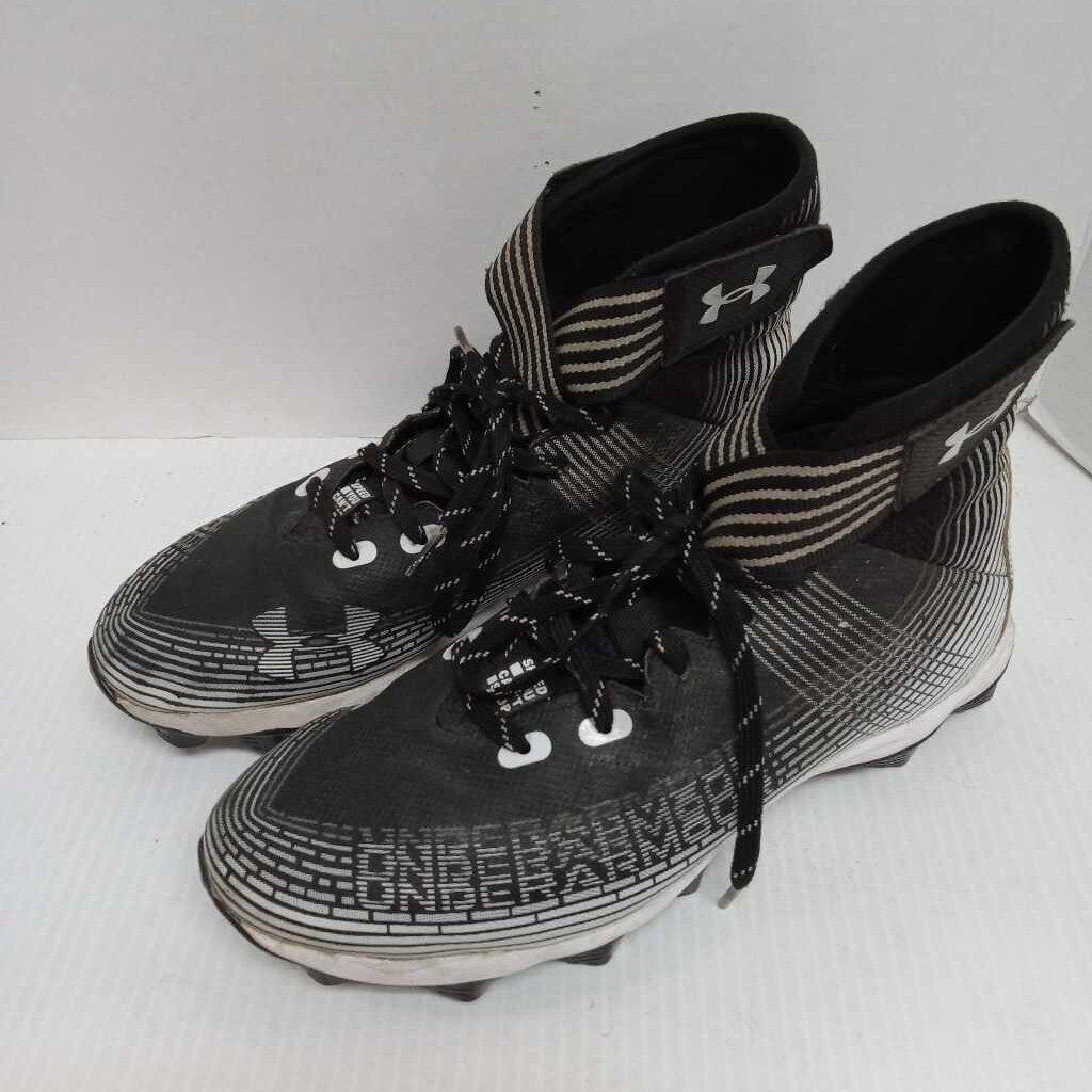 Under Armour Highlight Franchise Mens Football Cleats | Size 8 | Preowned
