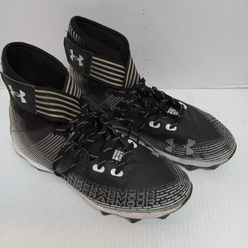 Under Armour Highlight Franchise Mens Football Cleats | Size 8 | Preowned