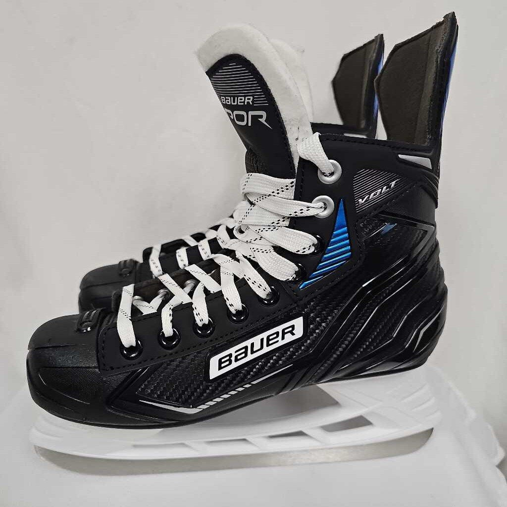 Bauer Vapor Volt Intermediate Hockey Skates - Size 5