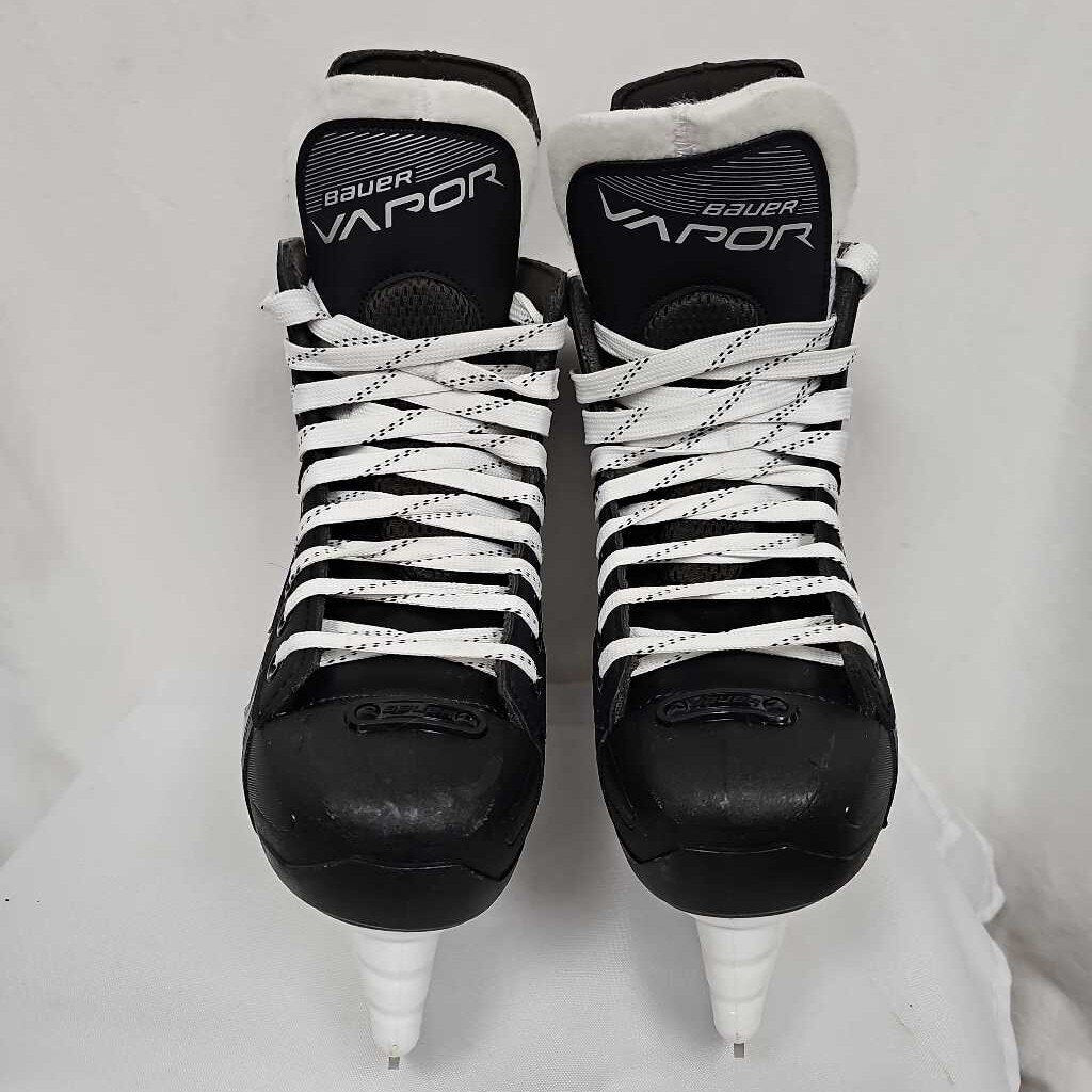 Bauer Vapor Volt Intermediate Hockey Skates - Size 5