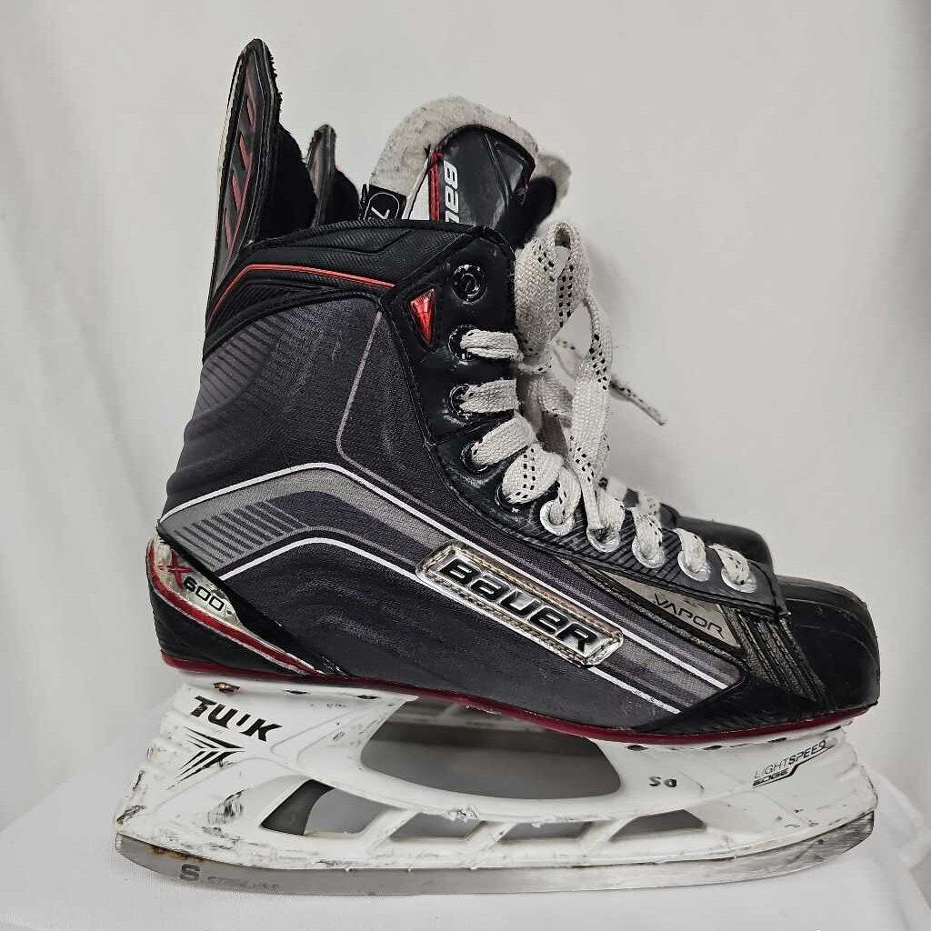 Bauer Vapor X600 Senior Hockey Skates - Size 7.5