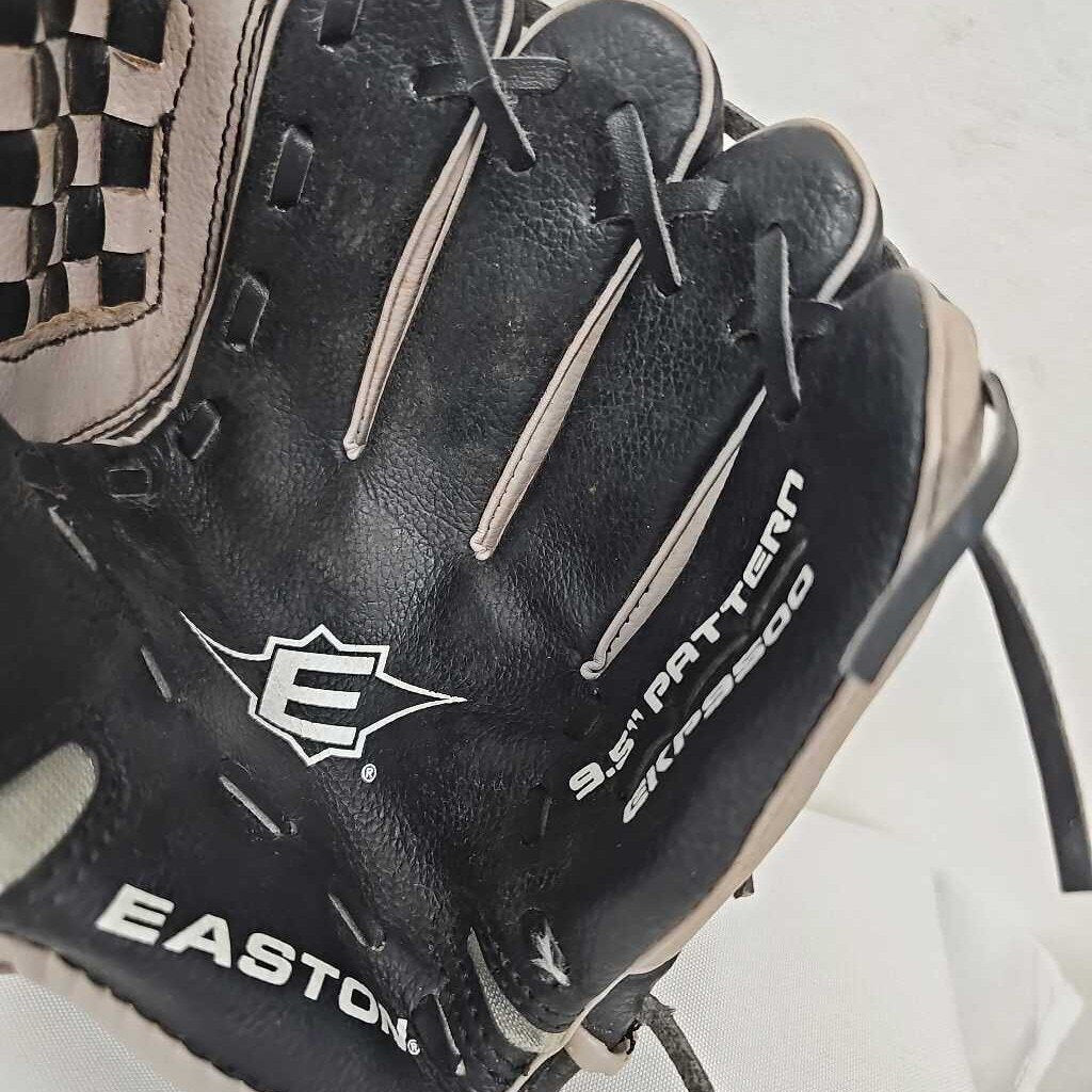 Easton Z-Flex Tee-Ball Glove - 9.5" Right Hand Throw