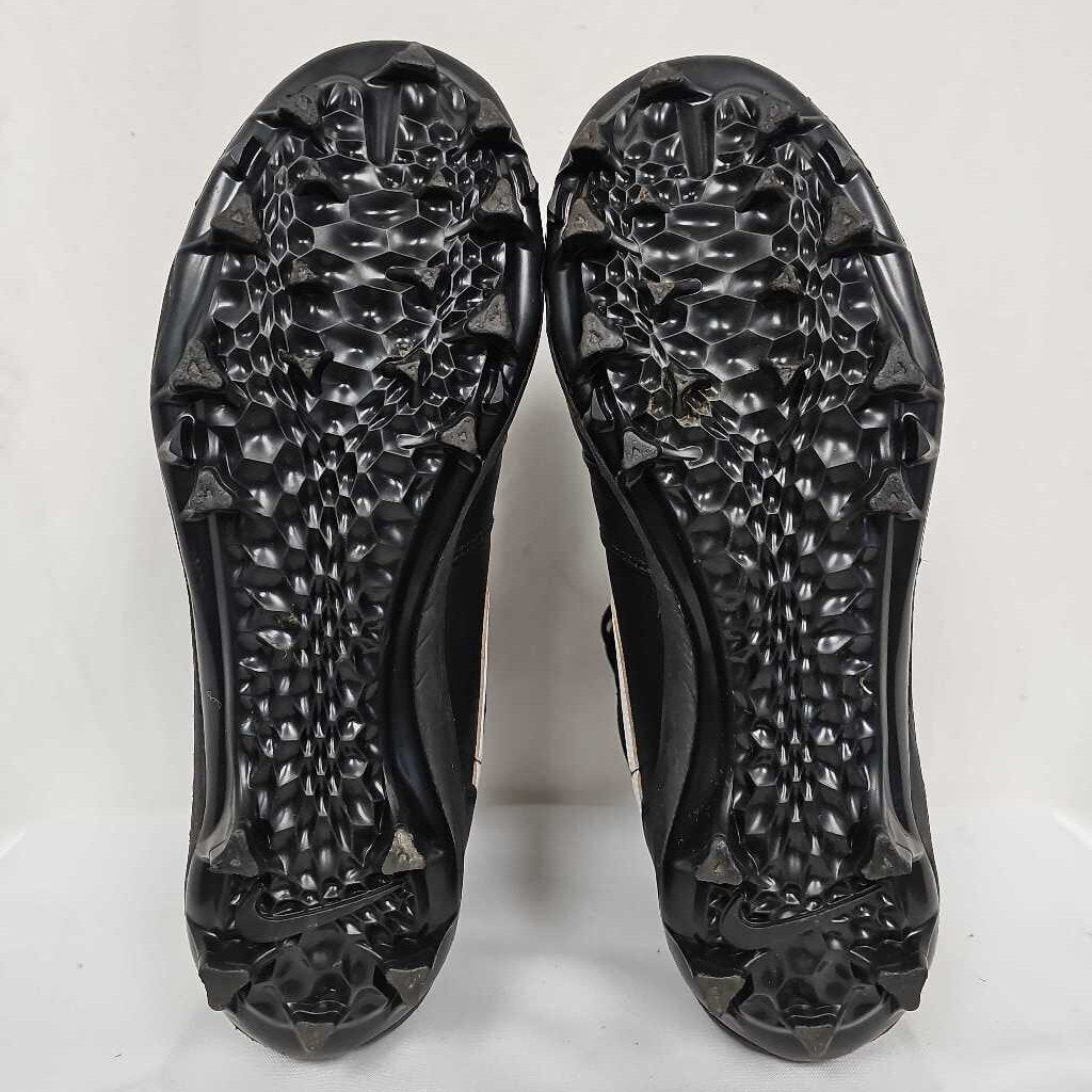 Nike Air Jordan 1 Retro Men's Football Cleats | Black/White/Black | Size 13 | Used