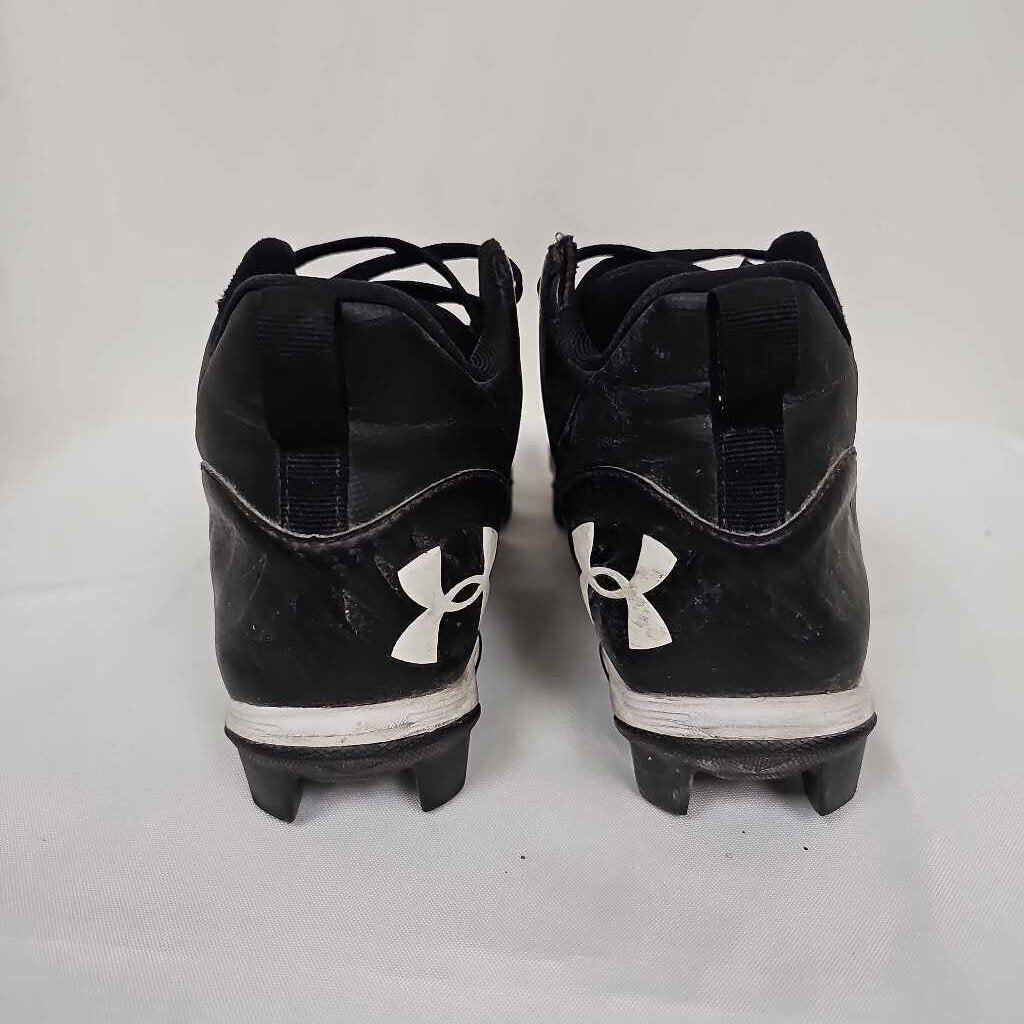Under Armour Spotlight Franchise Men's Football Cleats | Size 9 | Black | Used