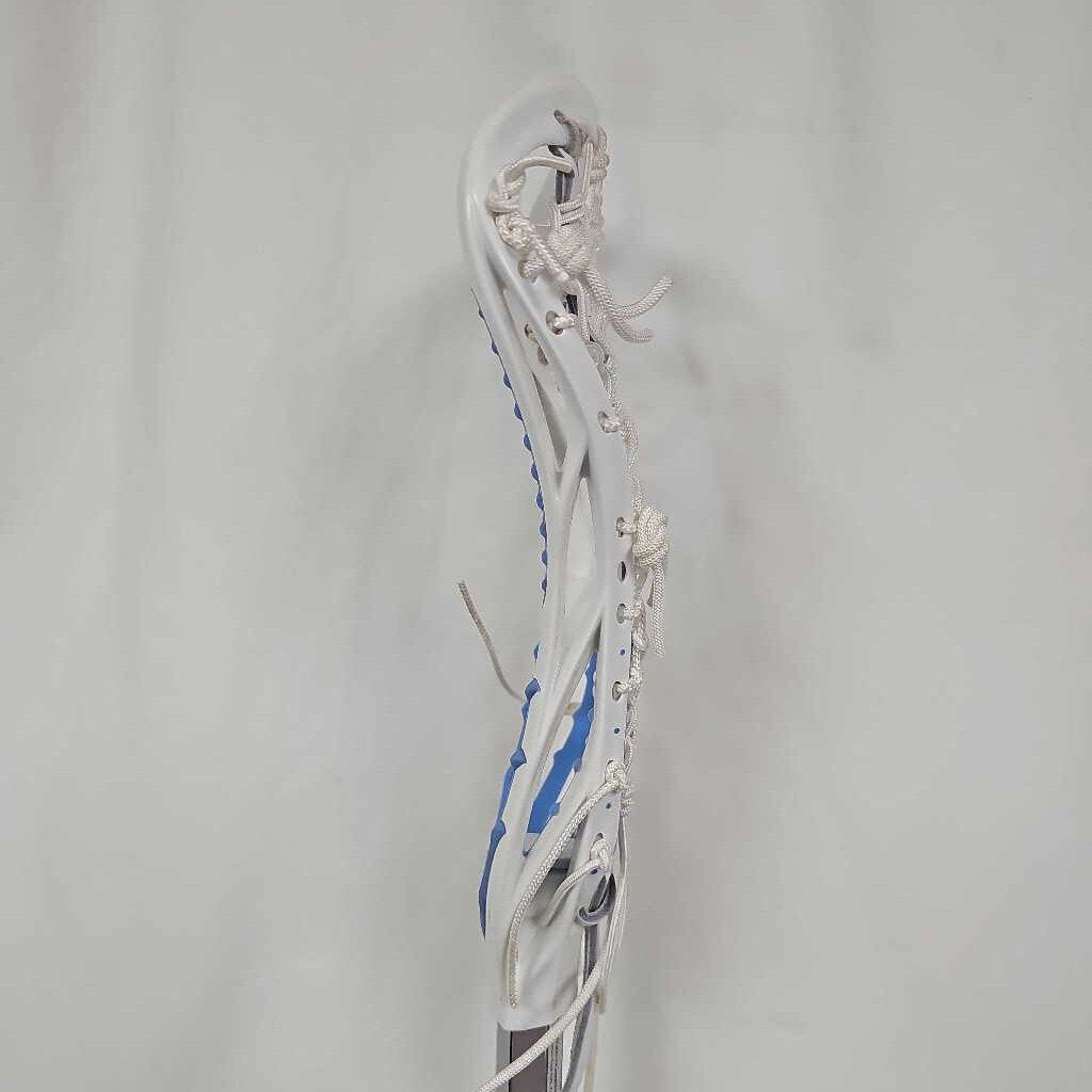 STX ATK w/ AL6000 Complete Women's Lacrosse Stick | White/Blue