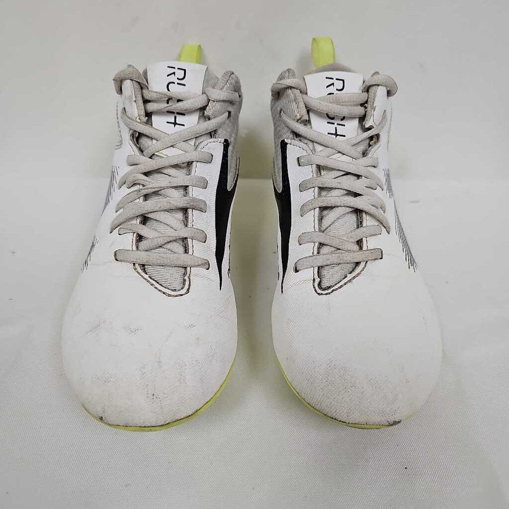 New Balance Rush v4 Lacrosse Cleats - Size 4.5