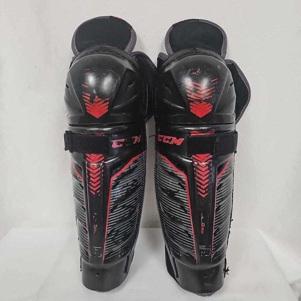 CCM QuickLite QLT250 Junior Hockey Shin Guards - 11"