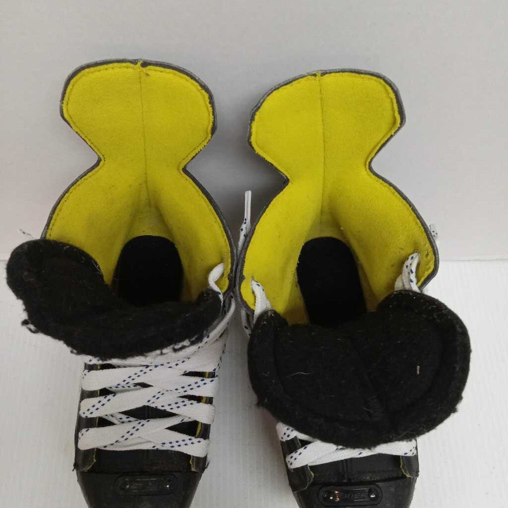 Bauer RS Inline Hockey Skates Black/Yellow Size 2 Preowned