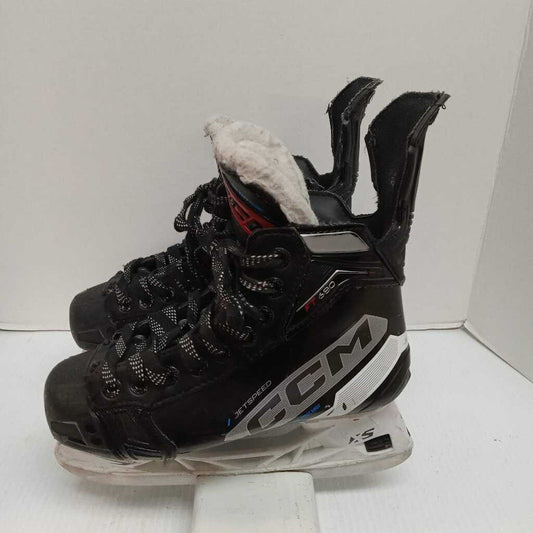 CCM Jetspeed FT 680 Hockey Skates Black Size 4 Preowned
