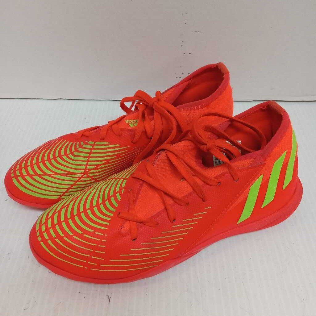 Adidas Predator Turf Cleats Red/Green Size 3.5 Preowned