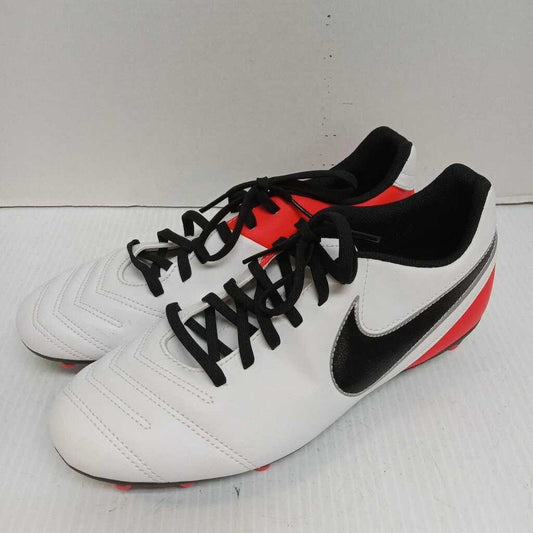 Nike Tiempo Soccer Cleats | Size 10 | Preowned