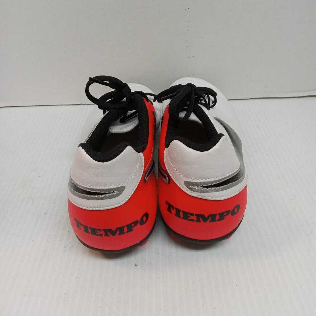 Nike Tiempo Soccer Cleats White/Red/Black Size 10 Preowned