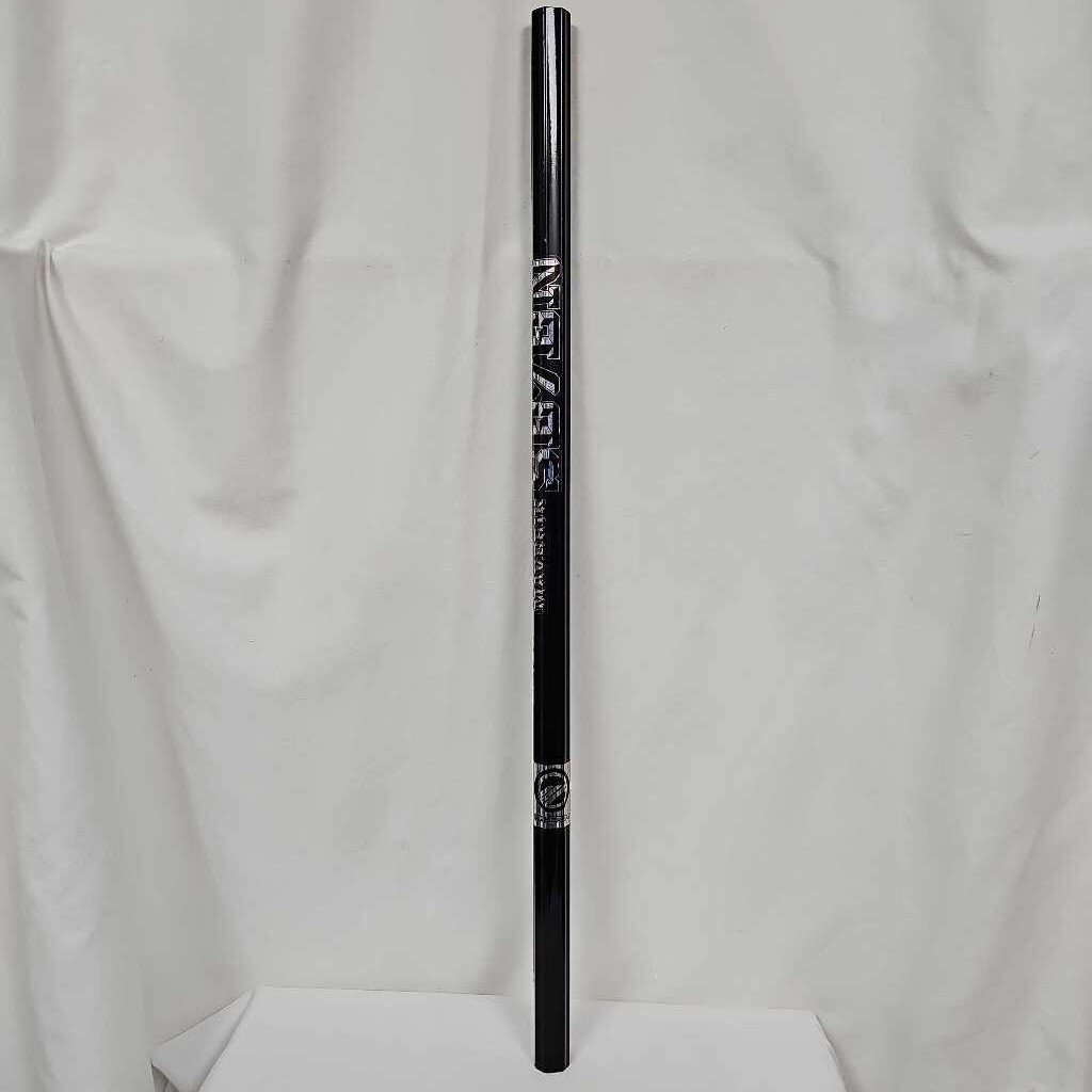 Maverik Seven Men's Lacrosse Shaft | Black | 30" | Used