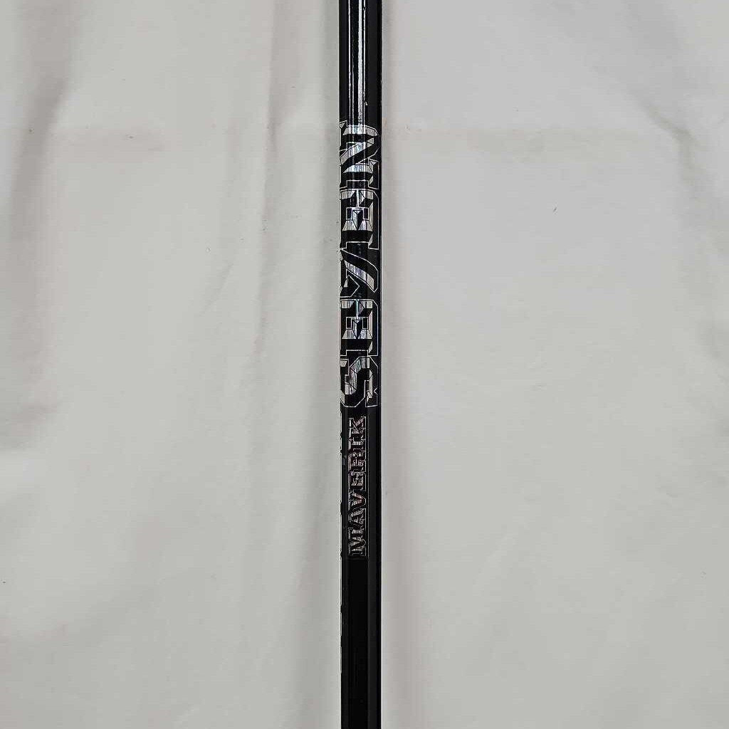Maverik Seven Men's Lacrosse Shaft | Black | 30" | Used