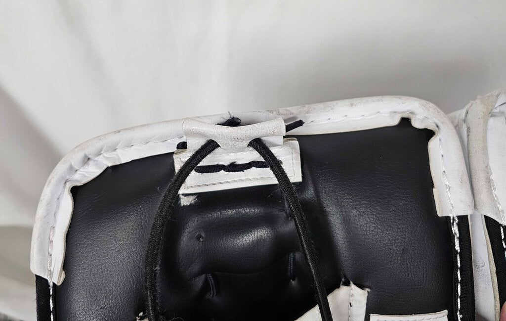 Bauer GX Junior Hockey Goalie Pads | 26"+