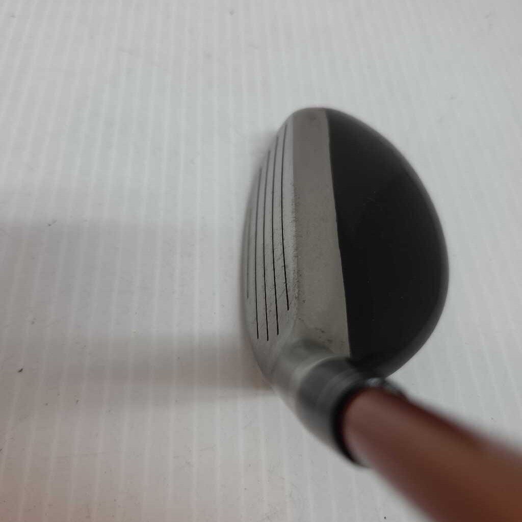 Walter Hagen WH-22 21* 3 Hybrid Mens Right Hand With Uniflex Graph Shaft Preowned
