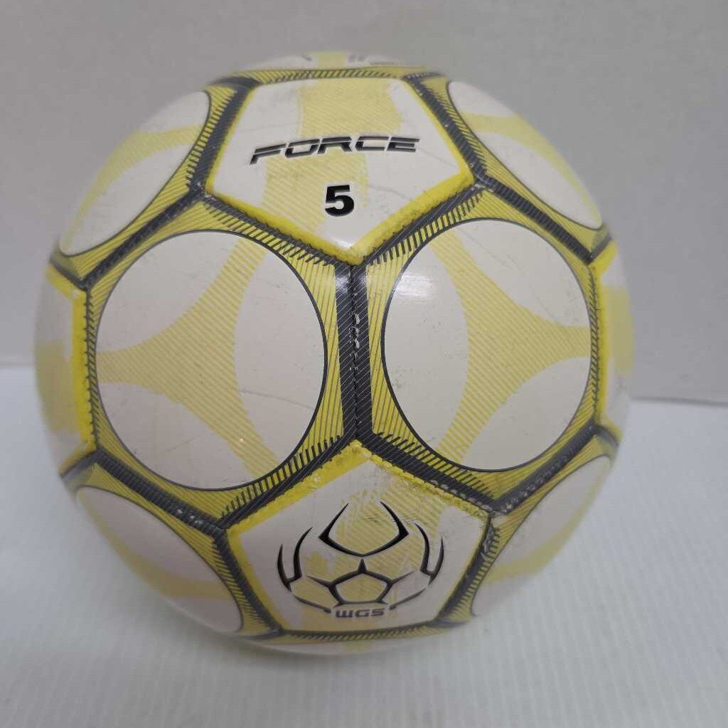 Force 5 WGS Soccer Ball Size 5 Preowned