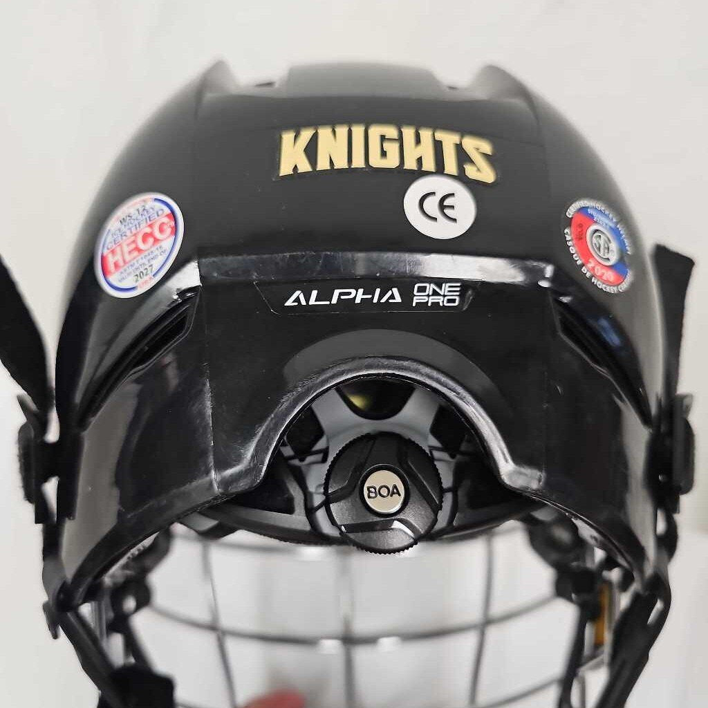 Warrior FatBoy Alpha One Pro Box Lacrosse Helmet | Used | Medium