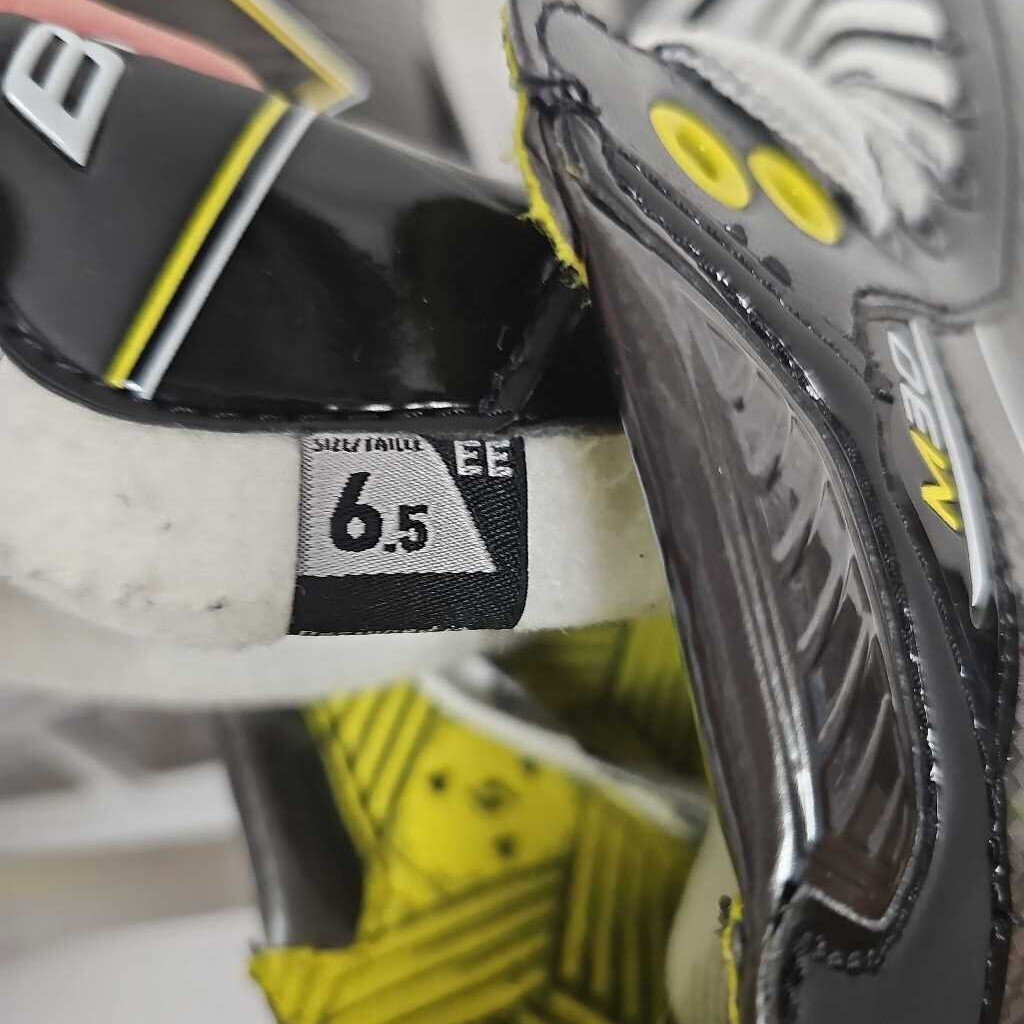 Bauer Supreme M30 Intermediate Hockey Skates | Like New | 6.5 EE