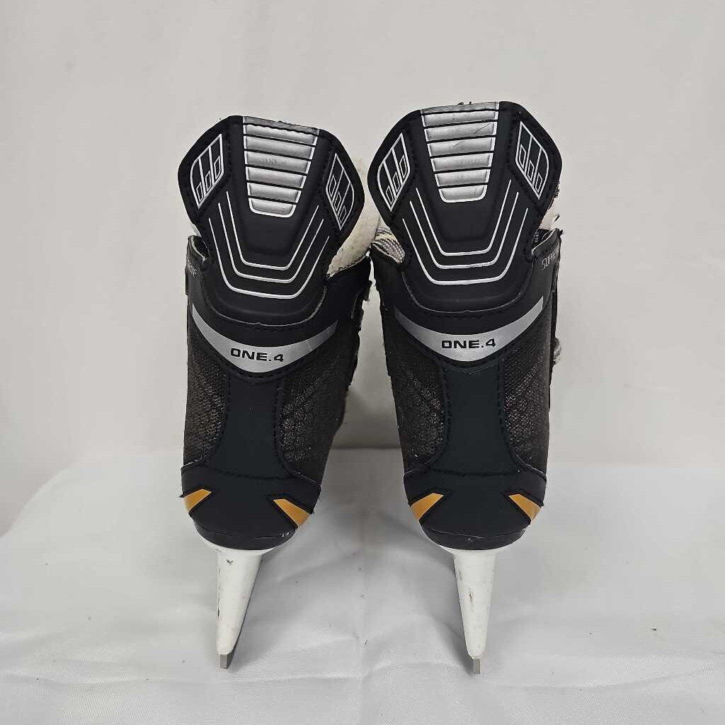 Bauer Supreme One.4 Youth Hockey Skates | Used | Y11