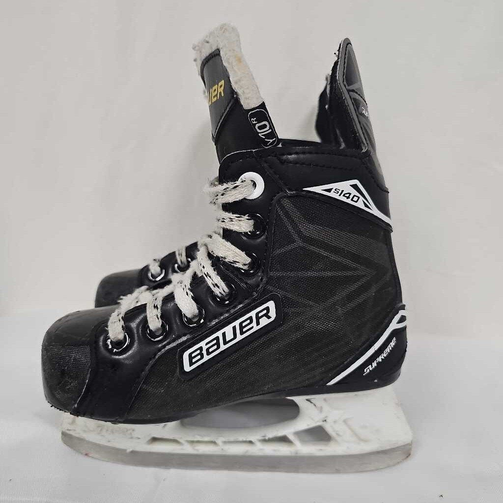 Bauer Supreme S140 Youth Hockey Skates | Used | Y10