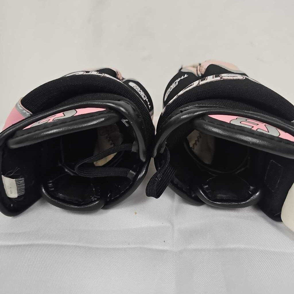 Easton Stealth S3 Youth Hockey Gloves | Used | 8"